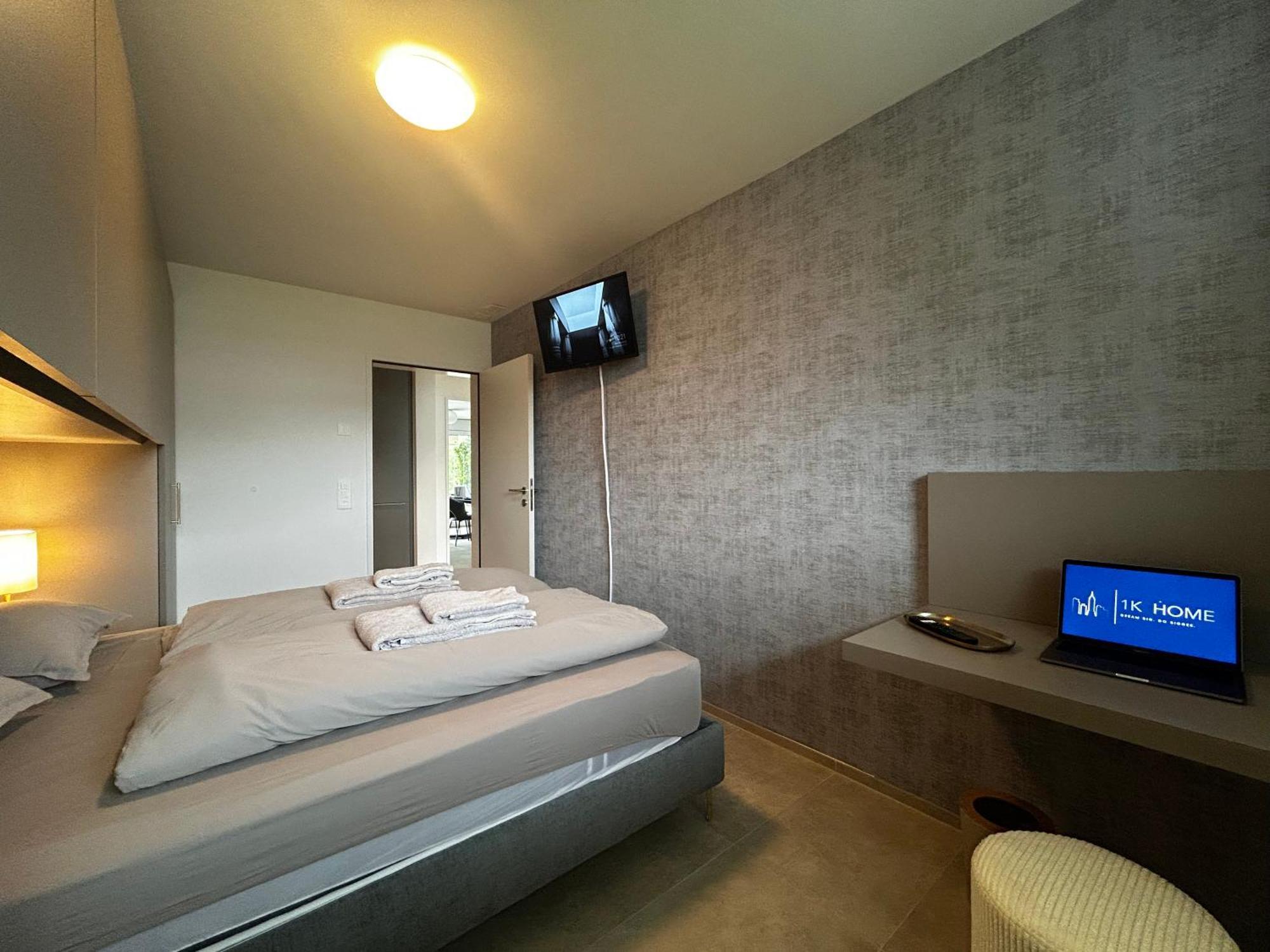 Family Apartment, Near The Beach Whit Private Park Locarno Zewnętrze zdjęcie